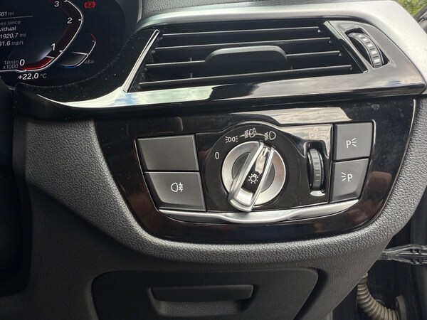 Used BMW 5 Series 2022 for sale - 75493636: Photo 21