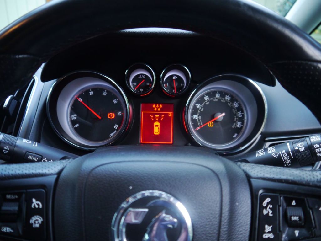 Used Vauxhall Zafira 2016 for sale - 76631218: Photo 10