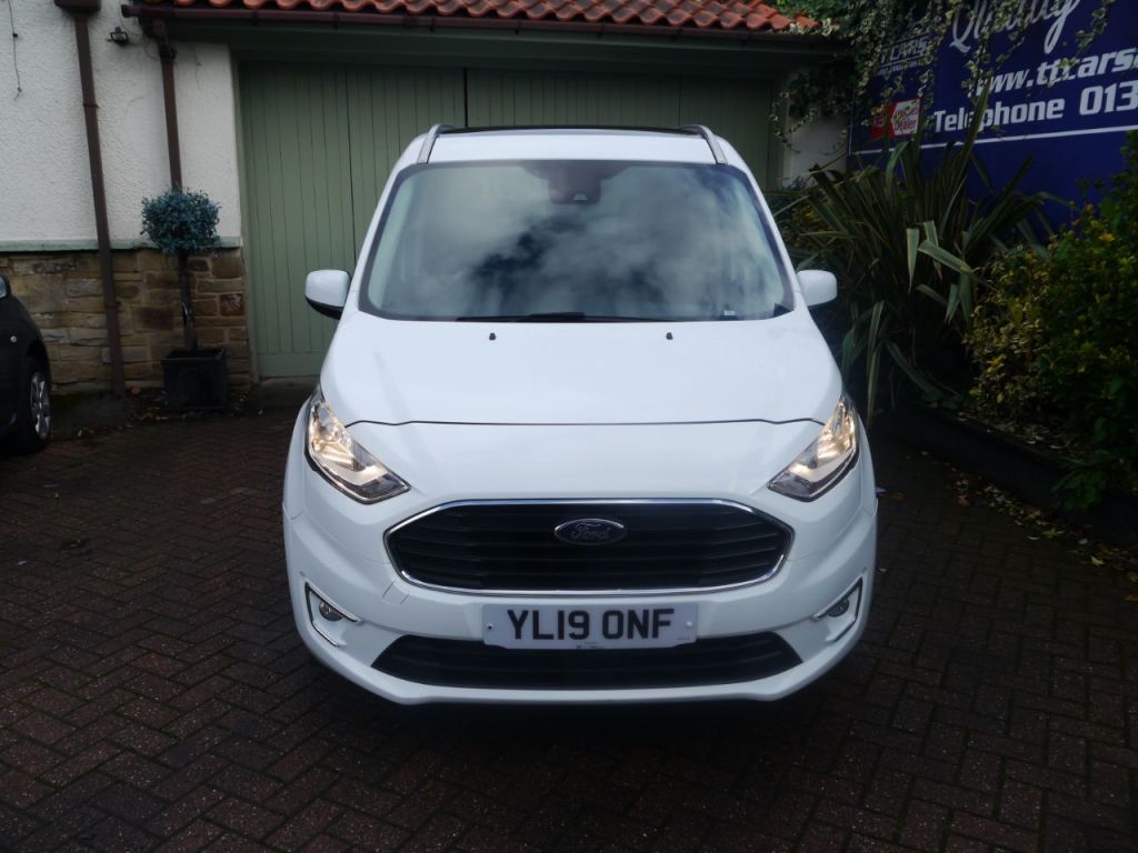 Used Ford Grand Tourneo Connect 2019 for sale - 76322763: Photo 24