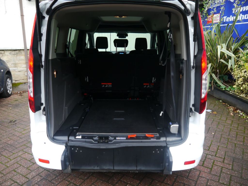 Used Ford Grand Tourneo Connect 2019 for sale - 76322763: Photo 7