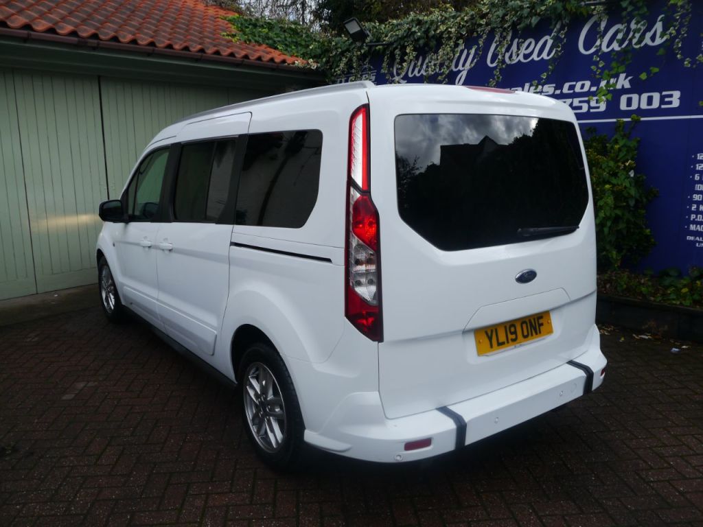 Used Ford Grand Tourneo Connect 2019 for sale - 76322763: Photo 9