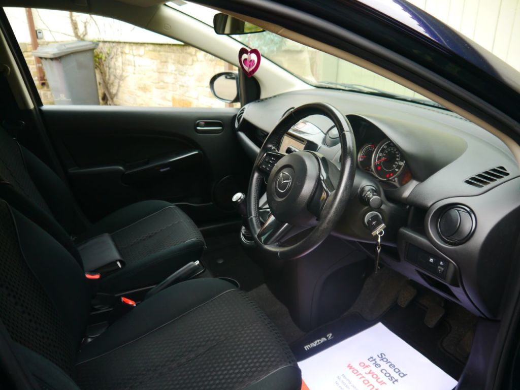 Used Mazda Mazda2 2014 for sale - 78181963: Photo 9