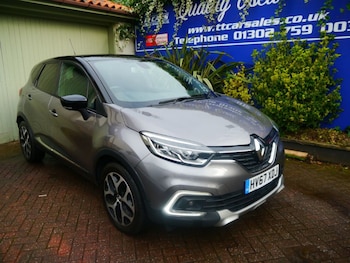 Used Renault Captur 2017 for sale - 77904593: Photo