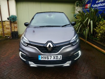 Used Renault Captur 2017 for sale - 77904593: Photo