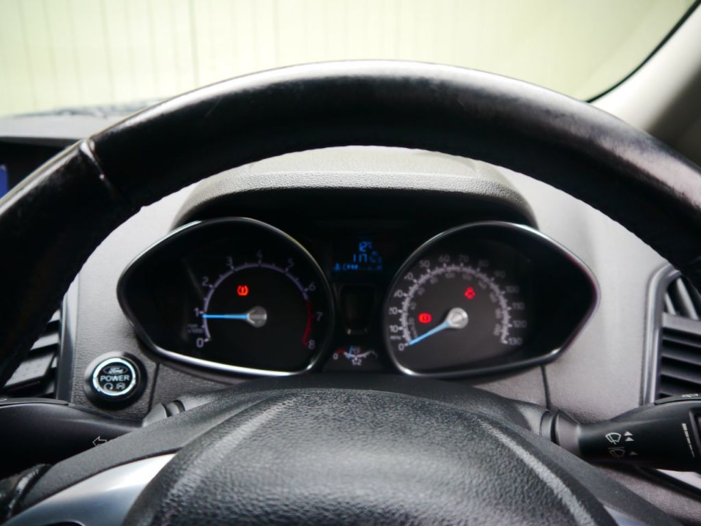 Used Ford Ecosport 2015 for sale - 77967771: Photo 10