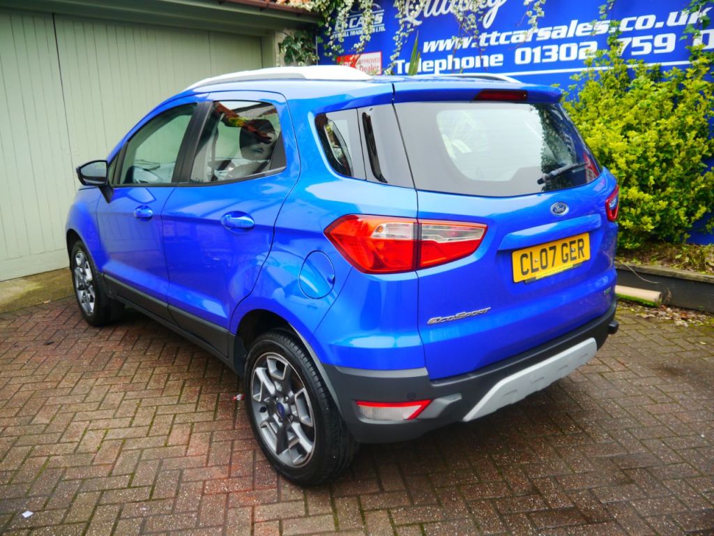 Used Ford Ecosport 2015 for sale - 77967771: Photo 4
