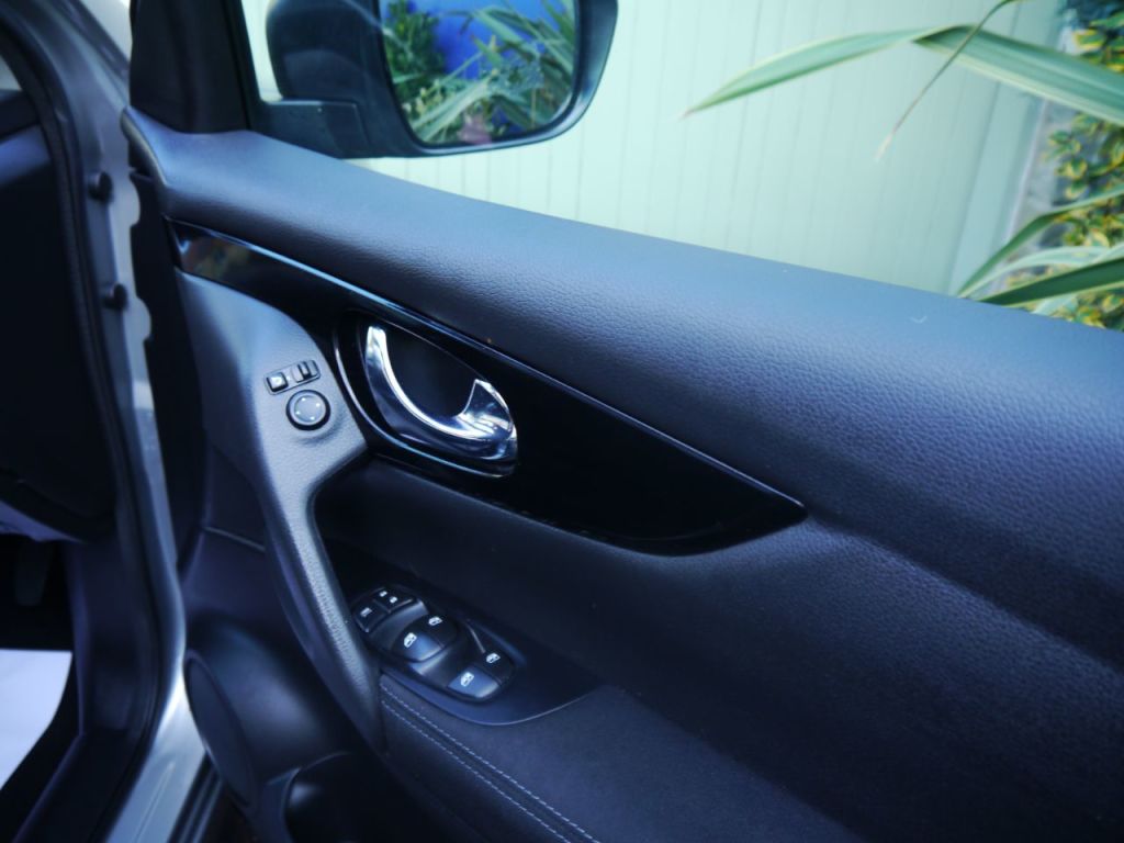 Used Nissan Qashqai 2018 for sale - 76345079: Photo 10