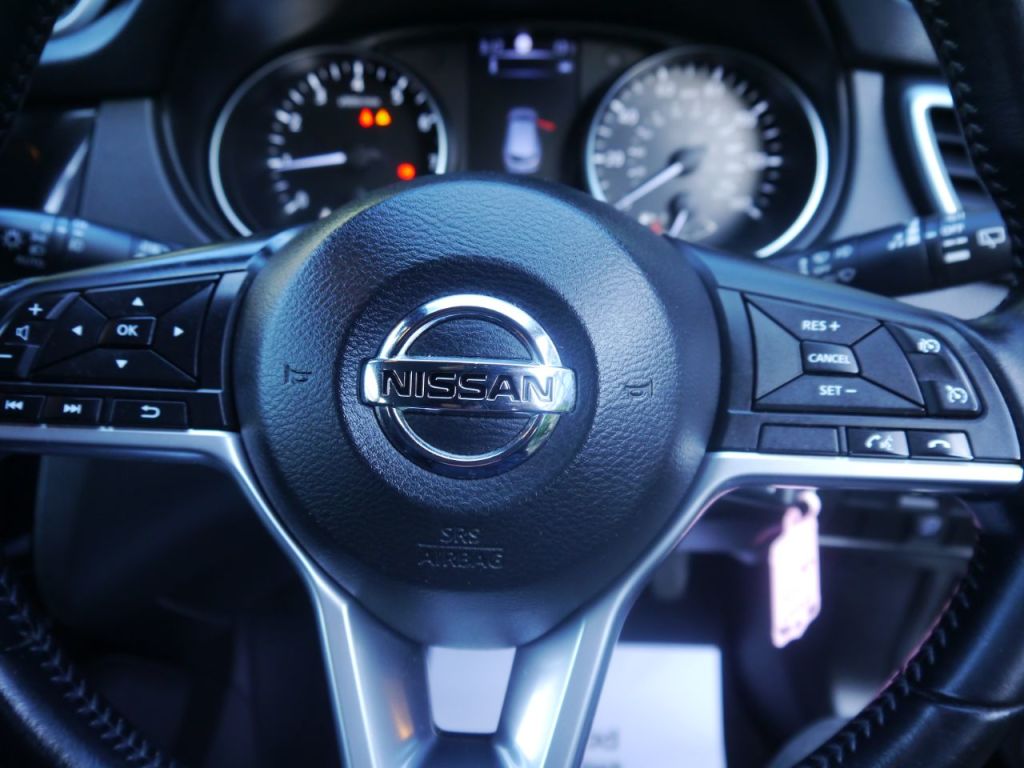 Used Nissan Qashqai 2018 for sale - 76345079: Photo 15