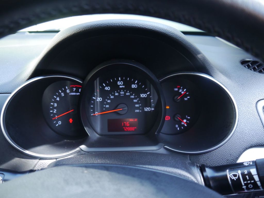 Used Kia Picanto 2017 for sale - 76016835: Photo 10