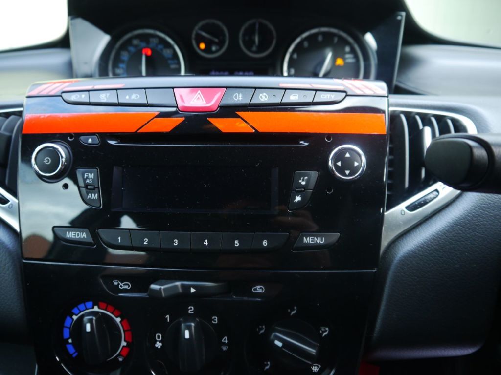 Used Chrysler Ypsilon 2013 for sale - 76332837: Photo 11