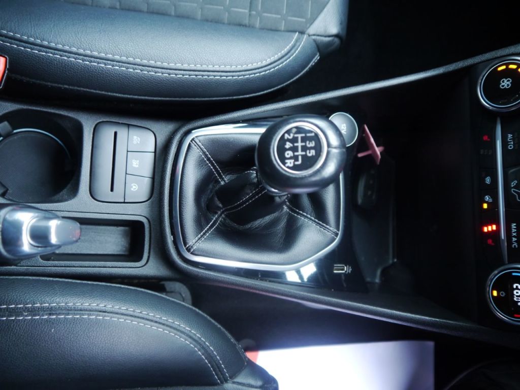 Used Ford Fiesta 2019 for sale - 76303129: Photo 16