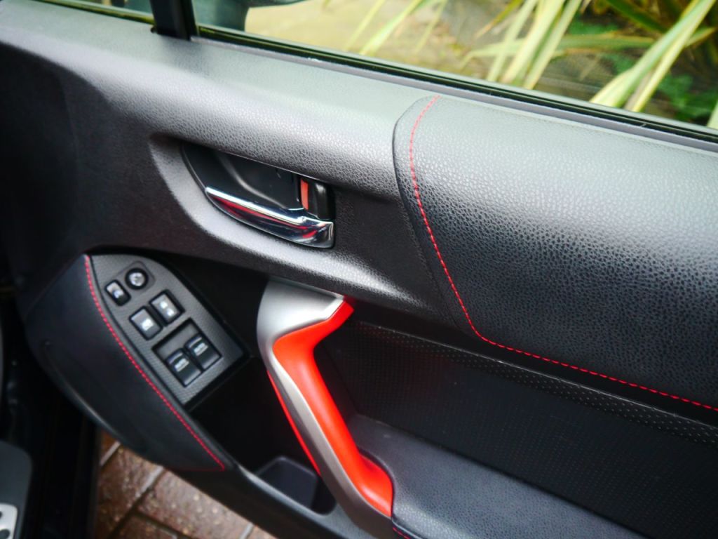 Used Toyota GT86 2012 for sale - 77639074: Photo 10