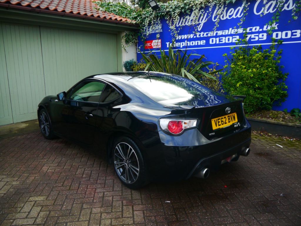 Used Toyota GT86 2012 for sale - 77639074: Photo 4