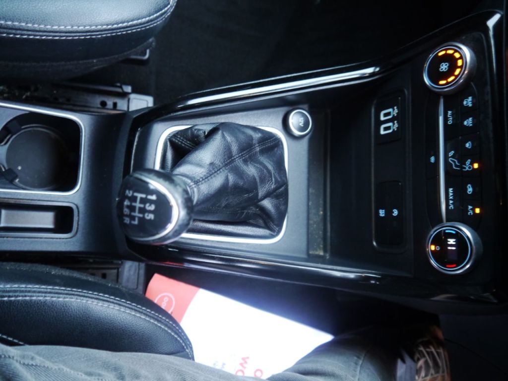 Used Ford Ecosport 2019 for sale - 77327570: Photo 17