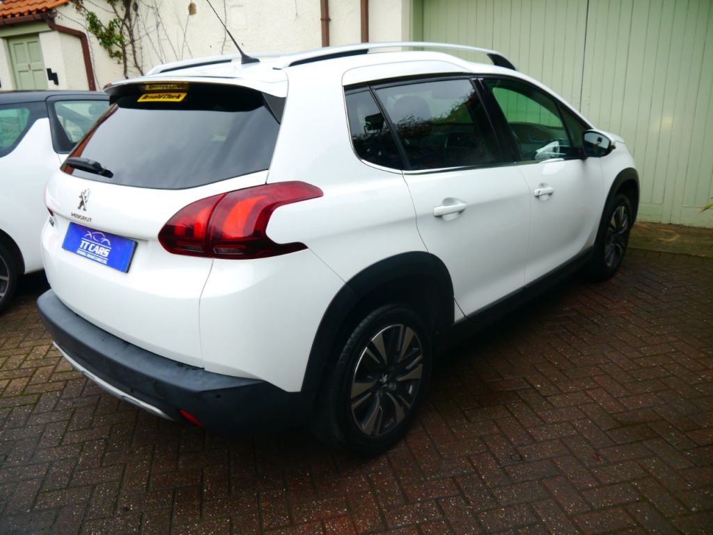 Used Peugeot 2008 2017 for sale - 77904587: Photo 6