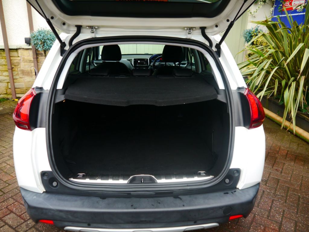 Used Peugeot 2008 2017 for sale - 77904587: Photo 7