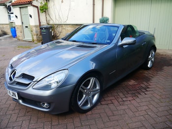 Used Mercedes-Benz SLK 2009 for sale - 79437333: Photo