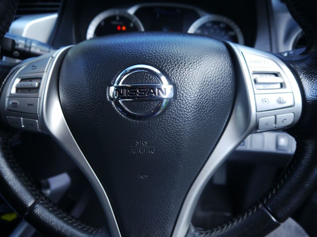 Used Nissan Navara 2020 for sale - 76118270: Photo 19