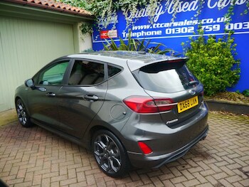 Used Ford Fiesta 2018 for sale - 77719135: Photo