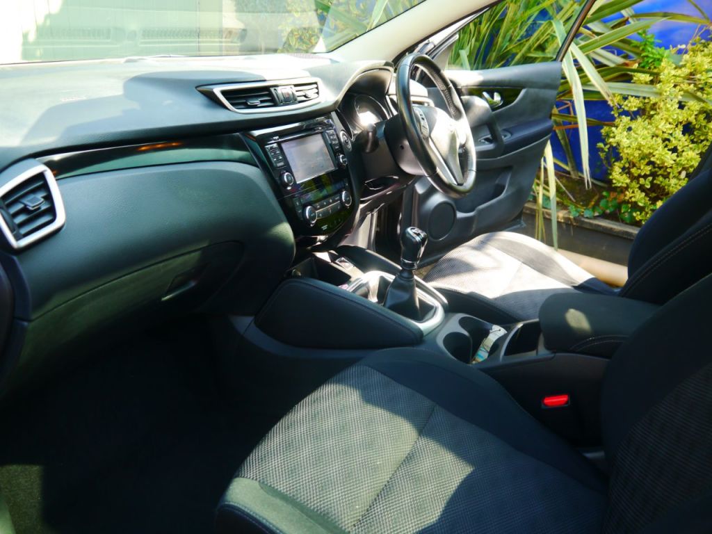 Used Nissan Qashqai 2016 for sale - 78167827: Photo 15