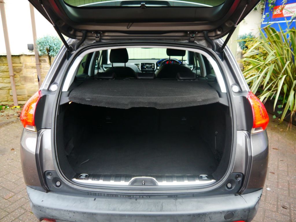 Used Peugeot 2008 2015 for sale - 77493878: Photo 7