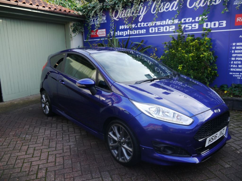 Used Ford Fiesta 2016 for sale - 76641961: Photo 1
