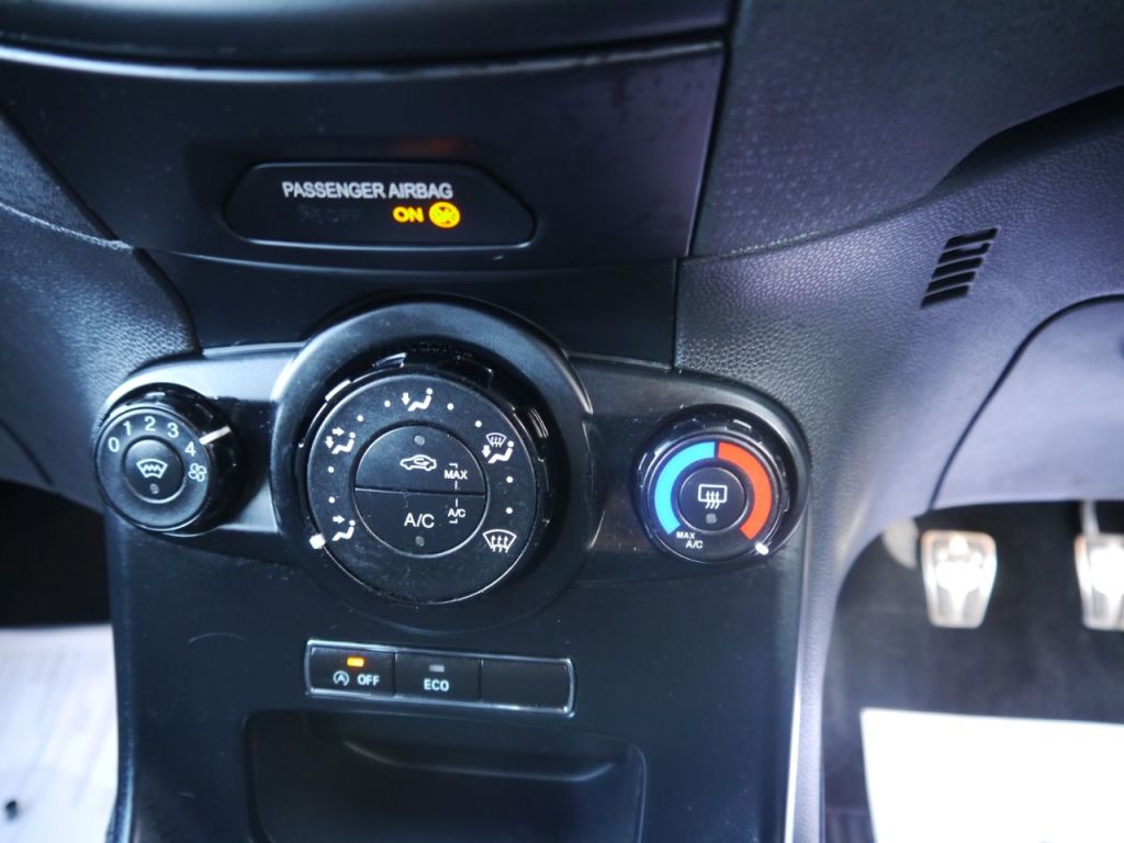 Used Ford Fiesta 2016 for sale - 76641961: Photo 15