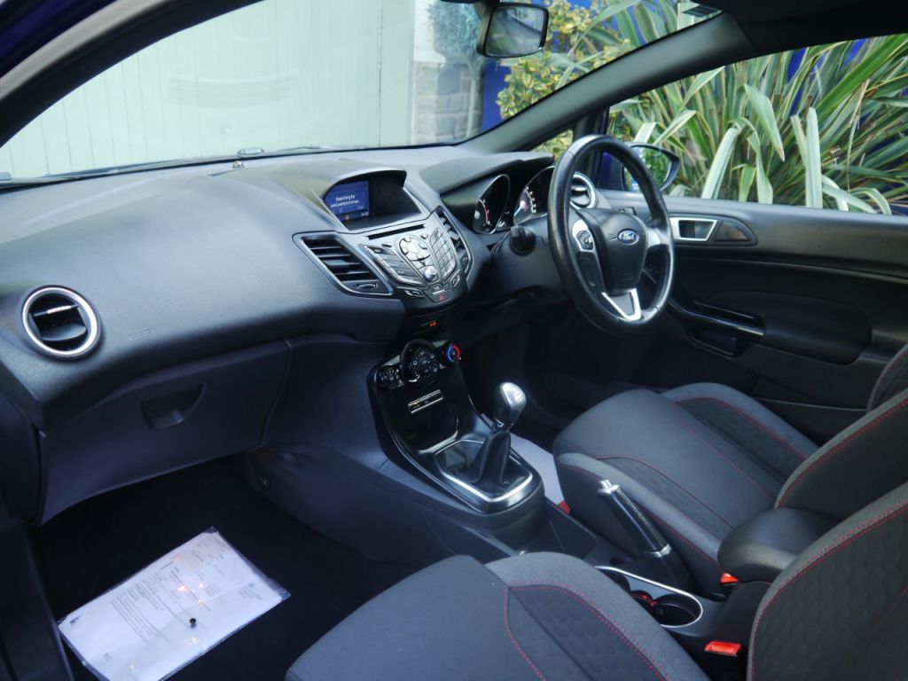 Used Ford Fiesta 2016 for sale - 76641961: Photo 18