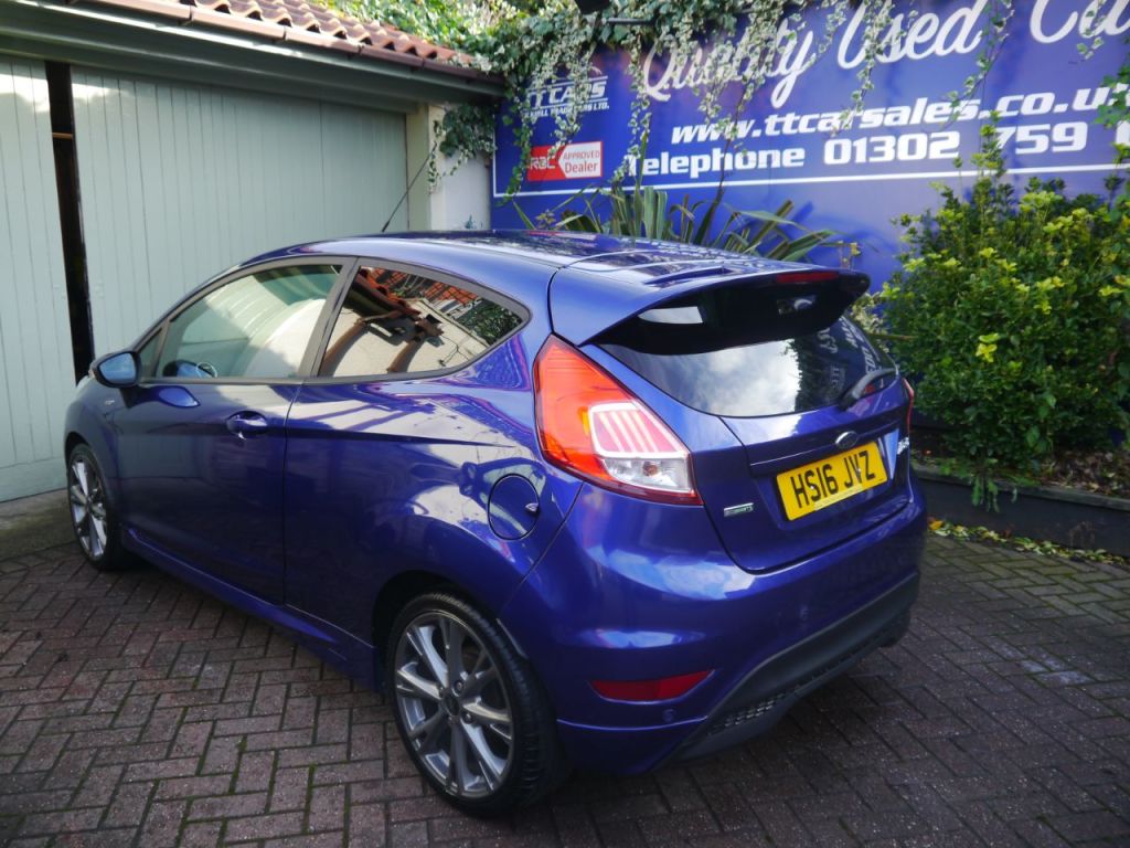 Used Ford Fiesta 2016 for sale - 76641961: Photo 4