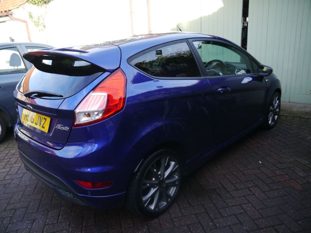 Used Ford Fiesta 2016 for sale - 76641961: Photo 6