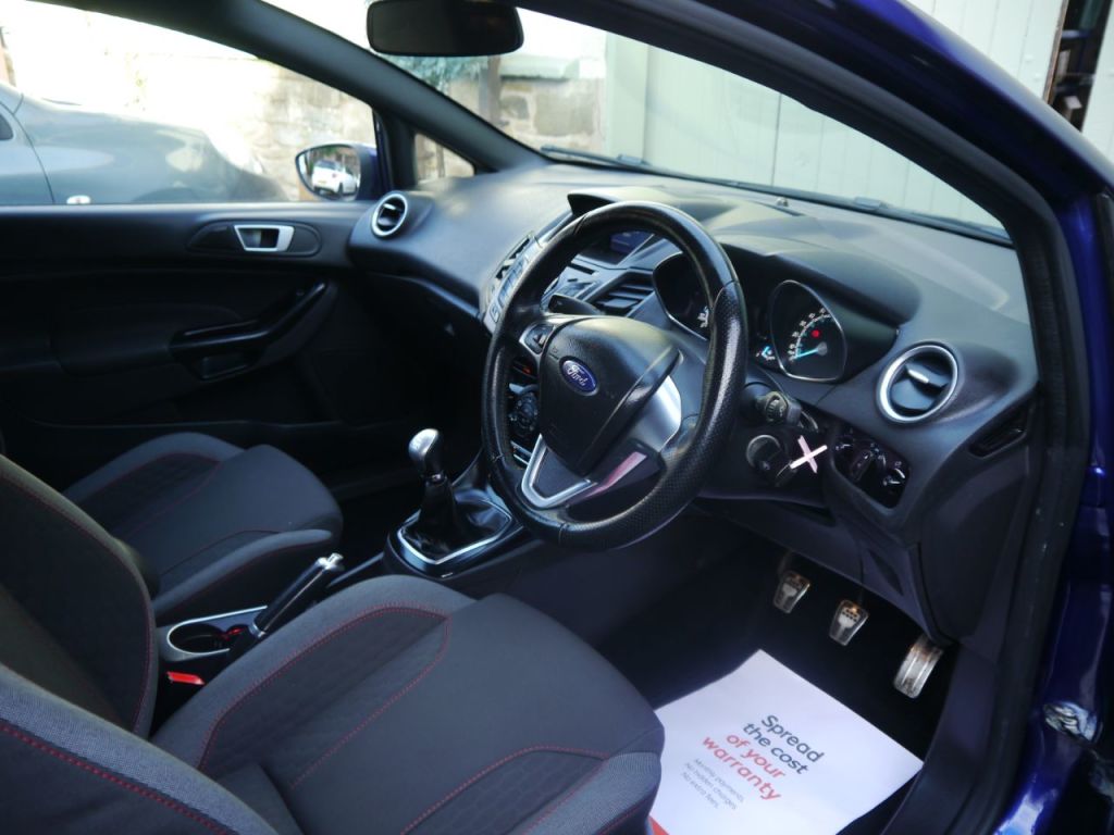 Used Ford Fiesta 2016 for sale - 76641961: Photo 8