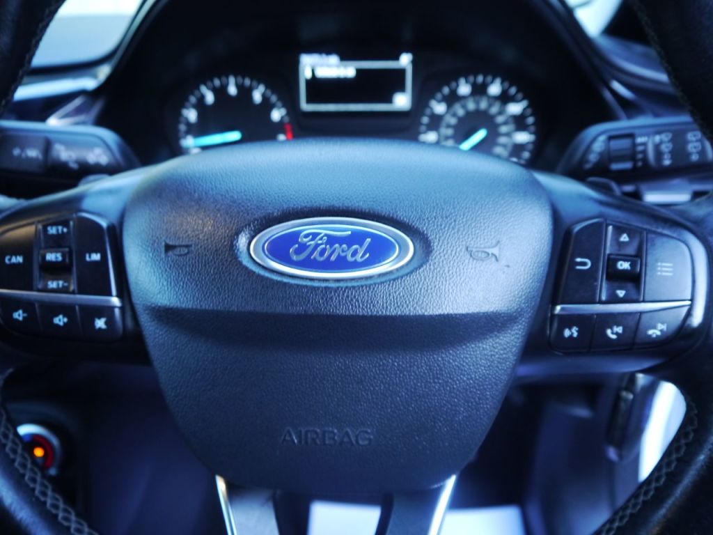 Used Ford Fiesta 2018 for sale - 76685831: Photo 15