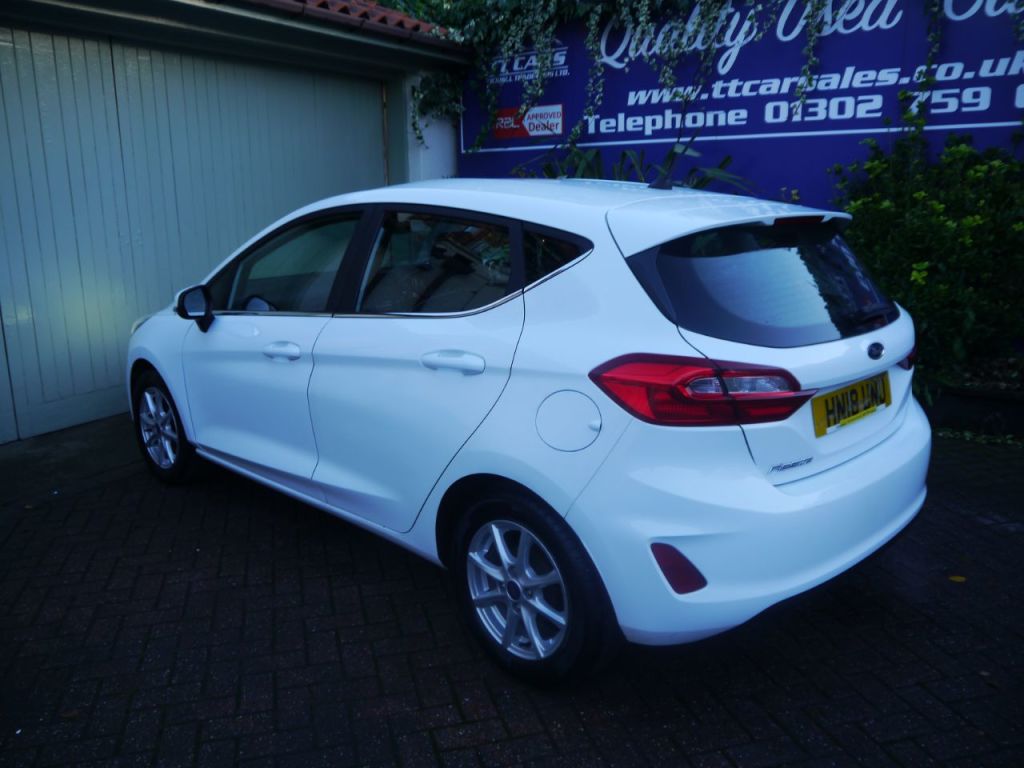 Used Ford Fiesta 2018 for sale - 76685831: Photo 4
