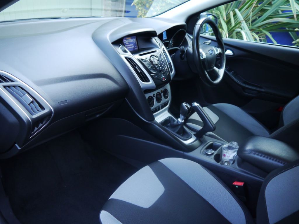 Used Ford Focus 2014 for sale - 76453743: Photo 15