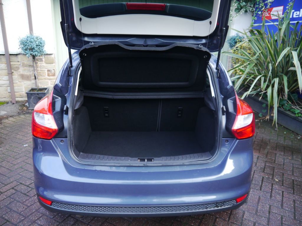 Used Ford Focus 2014 for sale - 76453743: Photo 7