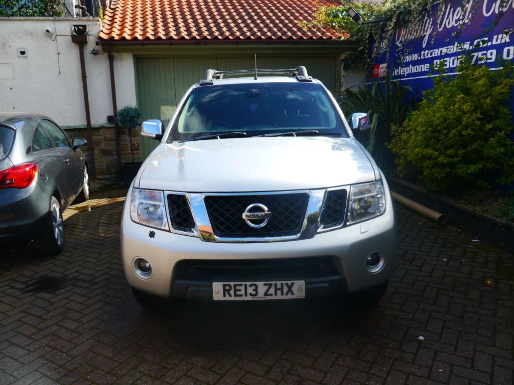 Used Nissan Navara 2013 for sale - 78110084: Photo 2