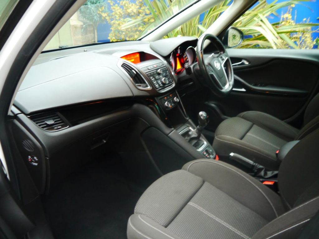 Used Vauxhall Zafira 2016 for sale - 77446032: Photo 15