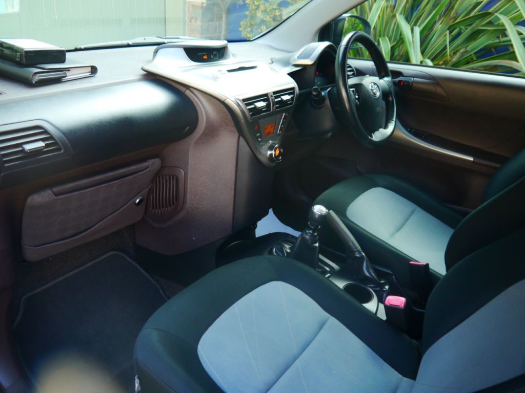 Used Toyota IQ 2010 for sale - 77764091: Photo 15