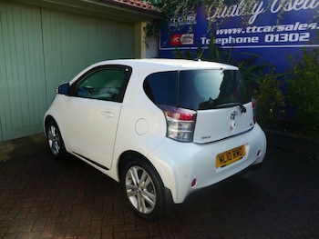 Used Toyota IQ 2010 for sale - 77764091: Photo