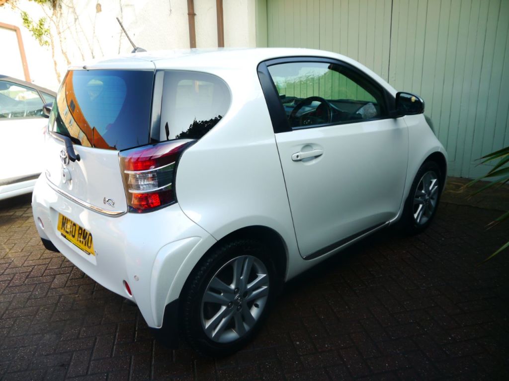 Used Toyota IQ 2010 for sale - 77764091: Photo 6