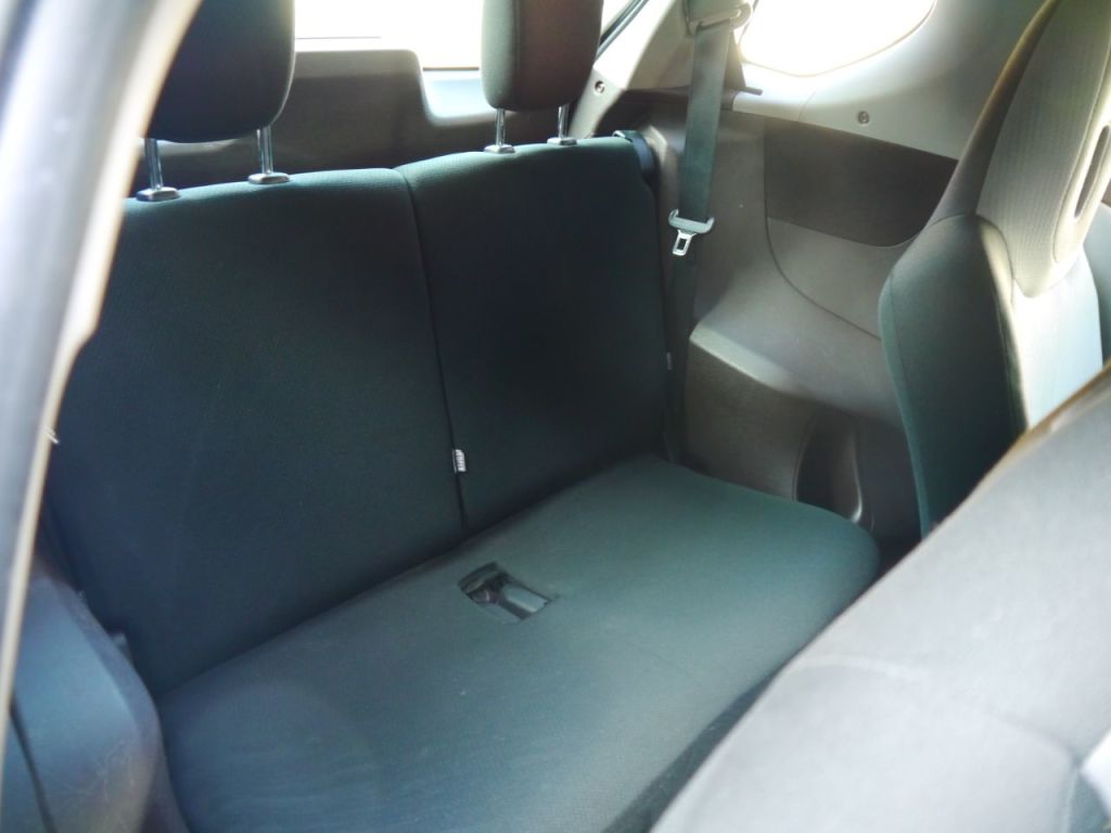 Used Toyota IQ 2010 for sale - 77764091: Photo 8