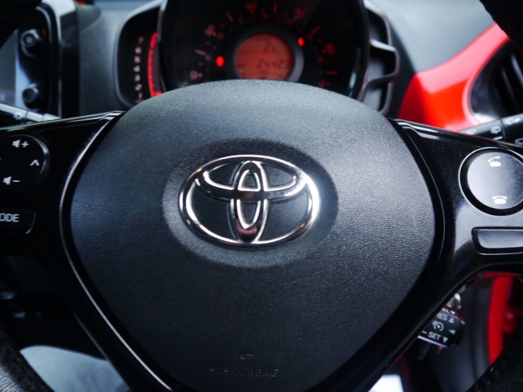 Used Toyota AYGO 2016 for sale - 76631224: Photo 15