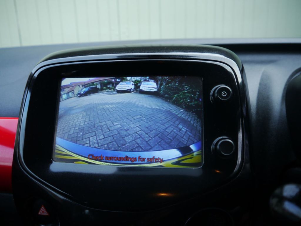 Used Toyota AYGO 2016 for sale - 76631224: Photo 16