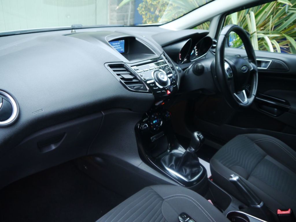 Used Ford Fiesta 2015 for sale - 76422168: Photo 15