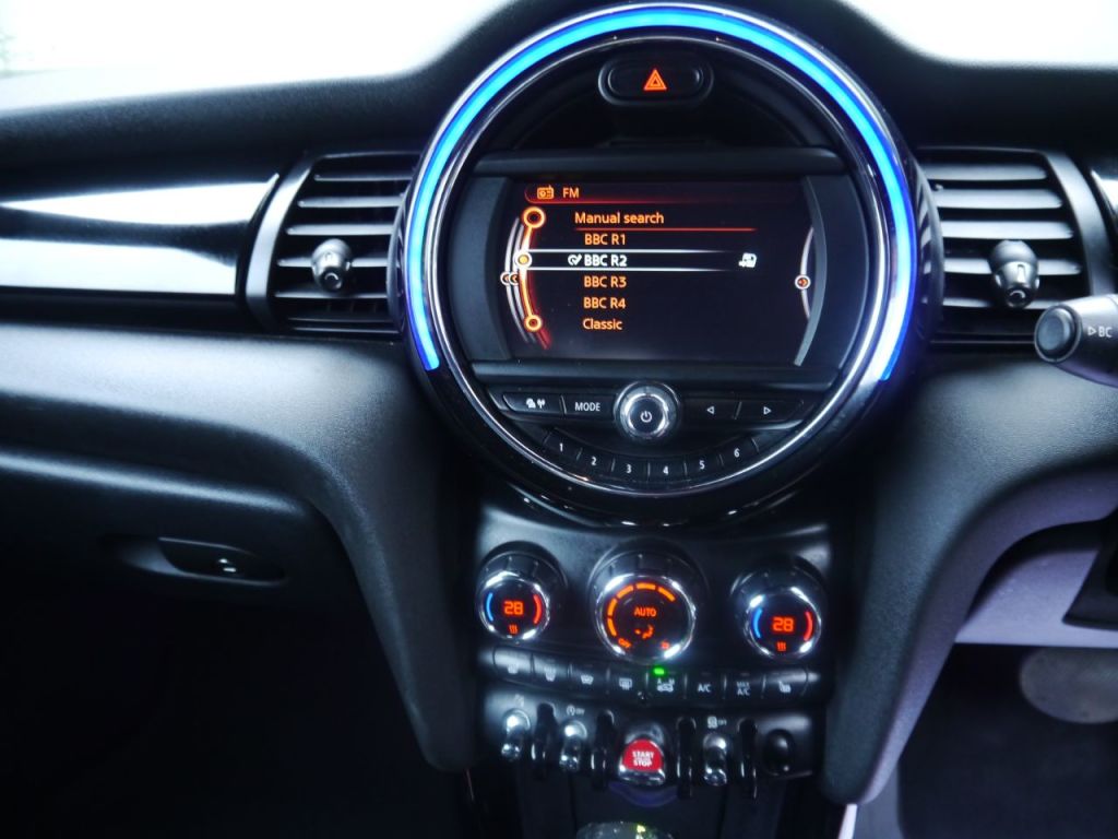 Used MINI Convertible 2016 for sale - 76681563: Photo 13