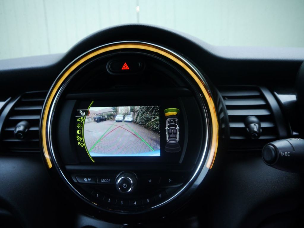 Used MINI Convertible 2016 for sale - 76681563: Photo 14