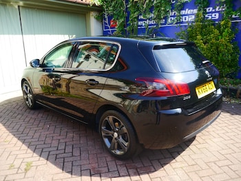 Used Peugeot 308 2018 for sale - 79492419: Photo