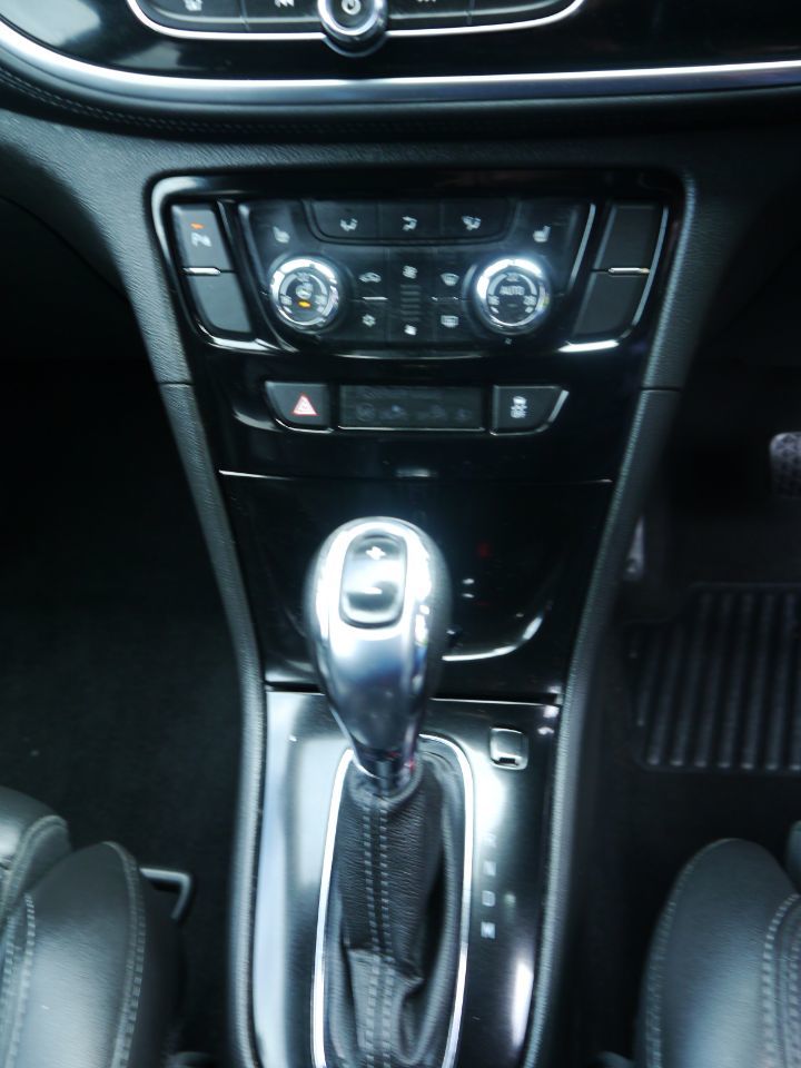 Used Vauxhall Mokka X 2017 for sale - 76016798: Photo 11