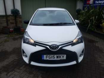 Used Toyota Yaris 2015 for sale - 74682442: Photo