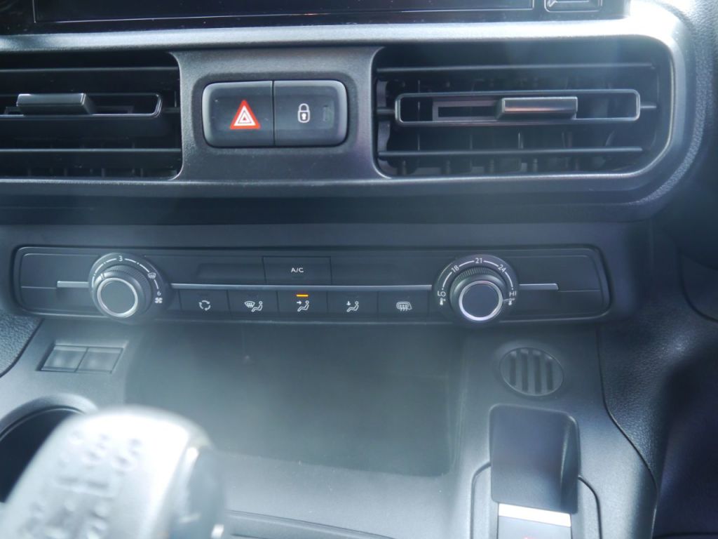 Used Toyota ProAce 2021 for sale - 75053732: Photo 17